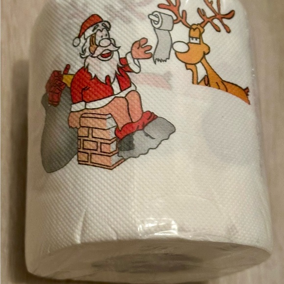 Santa Claus & Reindeer Gag Toilet Paper | Funny Christmas Novelty Gift - Picture 14 of 16